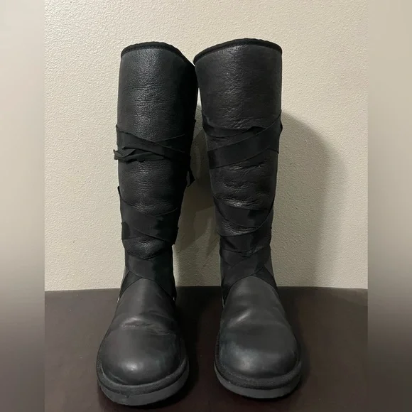 UGG Australia Tall Lace Ribbon Black Leather Sherpa Lined Boots Size 8 - Picture 10 of 13
